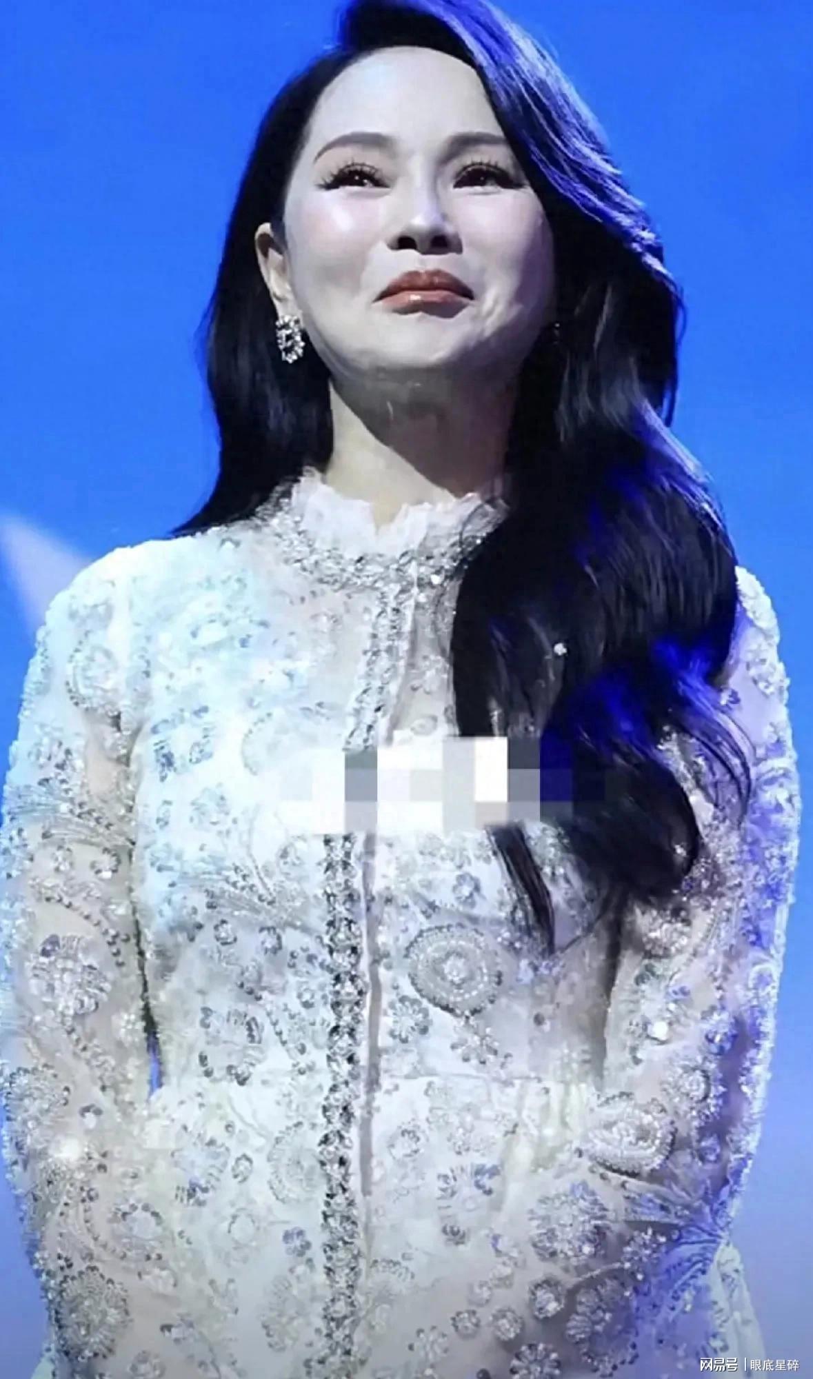 伊能静上海活动生图流出,关掉美颜后,58岁的真实状态藏不住了